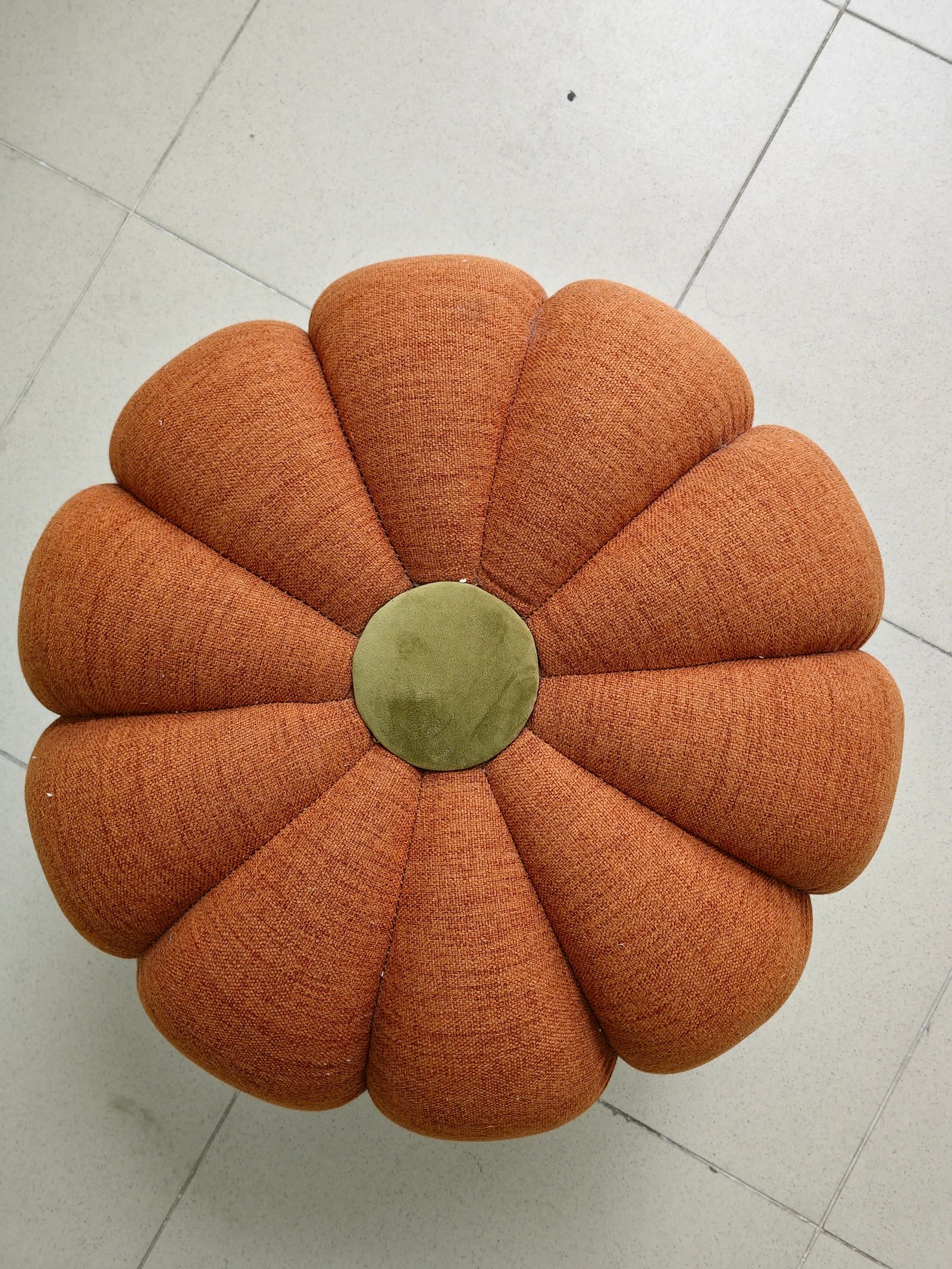 TÉO — Sobre a peça